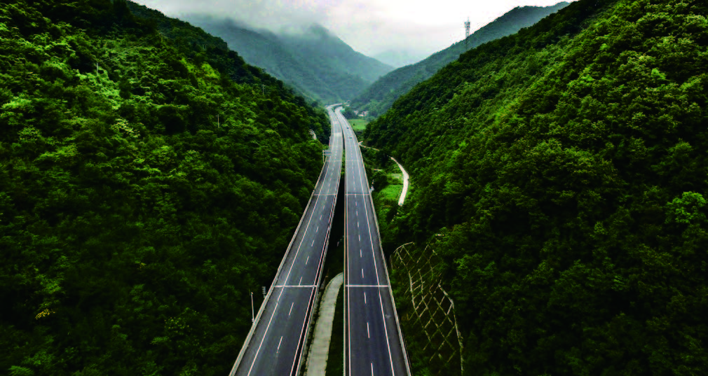 宝汉高速公路(P.O42.5水泥；P.O52.5低碱水泥)